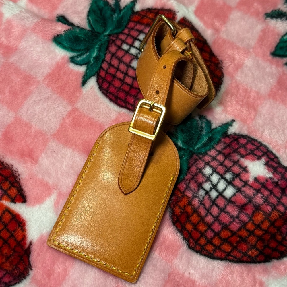 Authentic LOUIS VUITTON Vachetta Leather Luggage ID Travel Tag in Brown | Travel